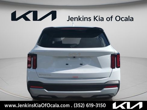 New 2026 Kia Sorento LX FWD image 4