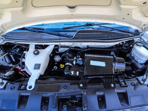 Used 2020 Chevrolet Express 2500 w/ Driver Convenience Package image 14