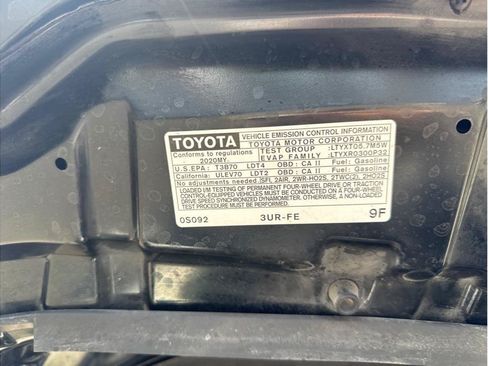 Used 2020 Toyota Tundra SR5 w/ TRD Sport Package AWD/4WD image 32
