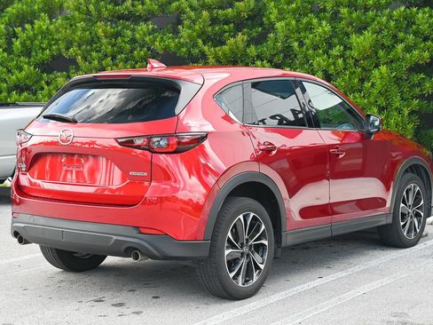 Used 2023 MAZDA CX-5 AWD 2.5 S w/ Premium Plus Pkg image 4