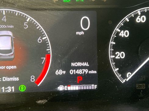 Used 2023 Honda HR-V LX image 12