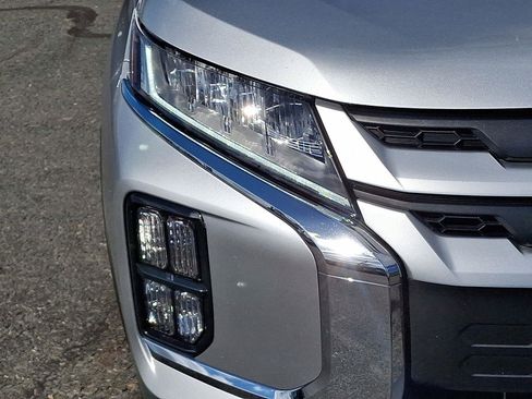 Used 2024 Mitsubishi Outlander Sport S image 9