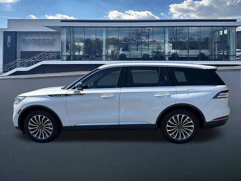 Used 2022 Lincoln Aviator Reserve w/ Equipment Group 201A RWD image 4