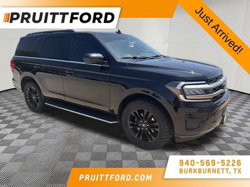 Used 2022 Ford Expedition XLT RWD image 1