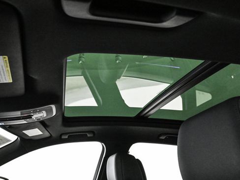 Used 2023 Audi Q3 2.0T Premium Plus w/ Premium Plus Package image 16