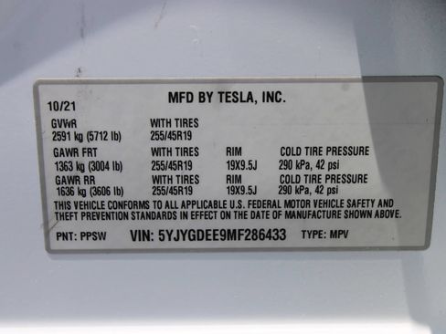 Used 2021 Tesla Model Y Long Range AWD/4WD image 6