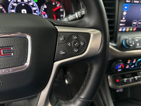 Used 2023 GMC Acadia Denali w/ Trailering Package image 18