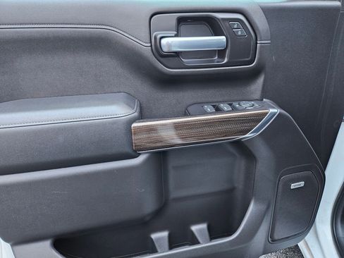 Used 2020 Chevrolet Silverado 1500 RST w/ All-Star Edition image 15