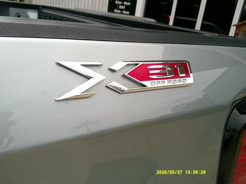 Used 2025 GMC Sierra 1500 Elevation w/ X31 Off-Road Package AWD/4WD image 8