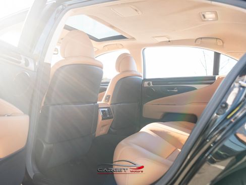Used 2014 Lexus LS 460 L RWD image 20