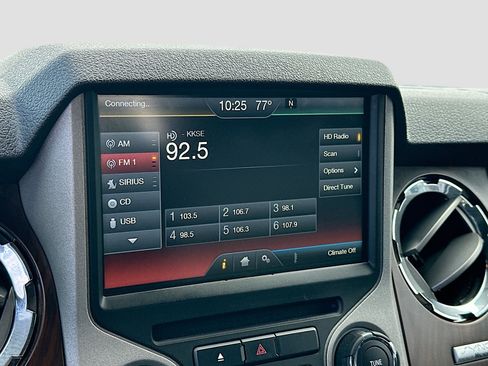 Used 2015 Ford F350 Lariat w/ Lariat Ultimate Package image 21