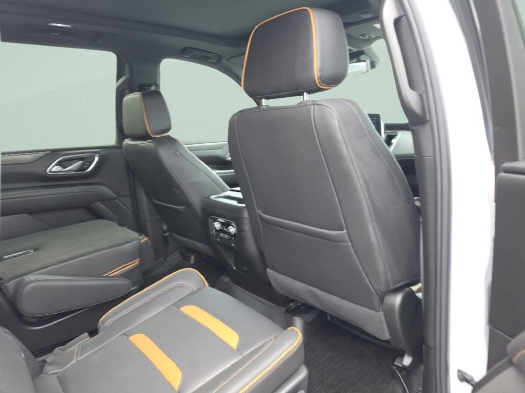Used 2023 GMC Yukon AT4 AWD/4WD image 31