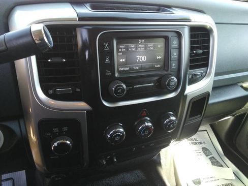 Used 2018 RAM 2500 SLT image 22