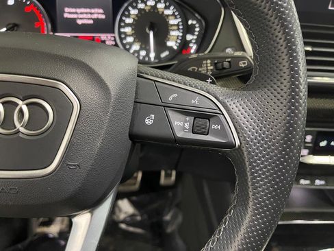 Used 2022 Audi SQ5 Premium image 27