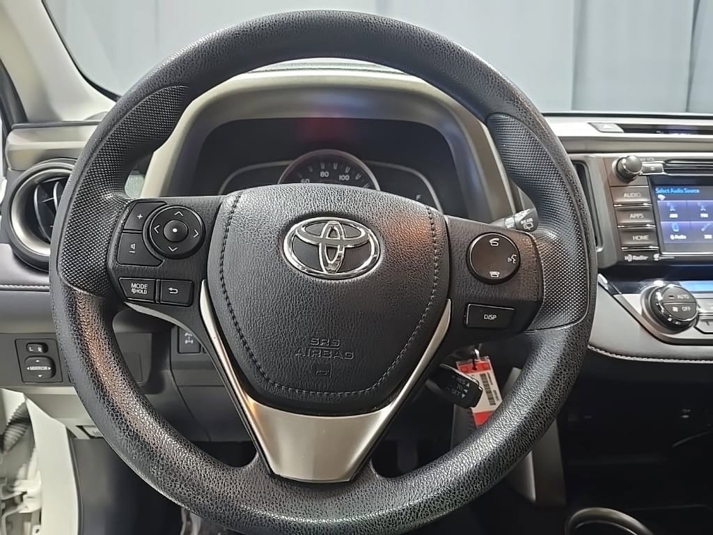 Used 2014 Toyota RAV4 XLE AWD/4WD image 10