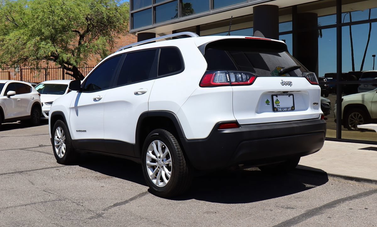 Used 2020 Jeep Cherokee Latitude FWD image 9