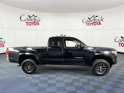Used 2023 Toyota Tacoma SR5 w/ SR5 Appearance Package image 8