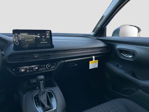 Certified 2026 Honda HR-V Sport image 16