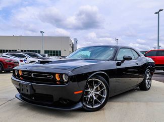 Used 2023 Dodge Challenger GT RWD video 1