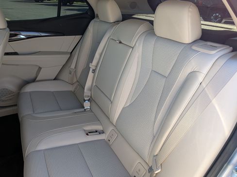 Used 2023 Buick Envision Preferred AWD/4WD image 31
