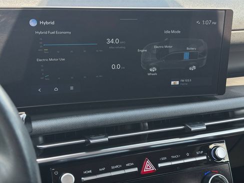Certified 2025 Hyundai Tucson SEL AWD/4WD image 28