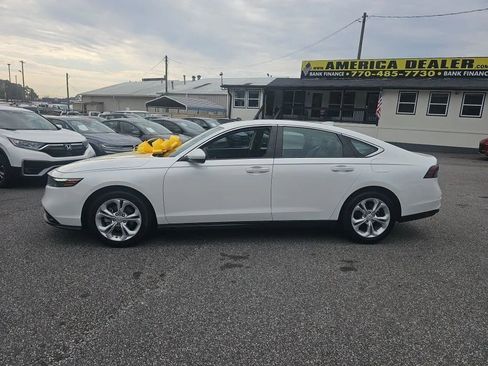 Used 2024 Honda Accord LX image 5