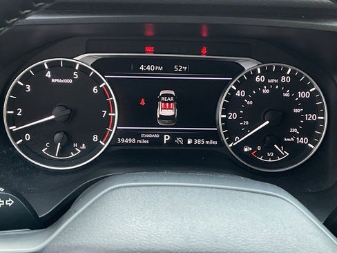 Used 2025 Nissan Rogue SV image 21