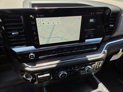 New 2025 GMC Sierra 1500 SLT w/ SLT Premium Package image 12