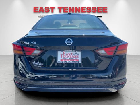 Used 2026 Nissan Altima 2.5 SV AWD/4WD image 4