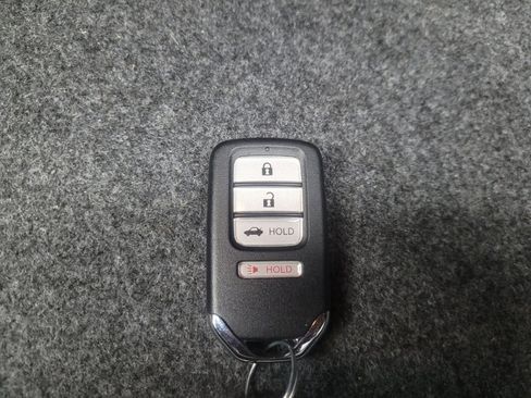 Used 2019 Honda Accord LX image 32