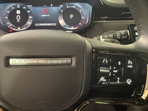 Certified 2024 Land Rover Range Rover Sport Dynamic SE image 19