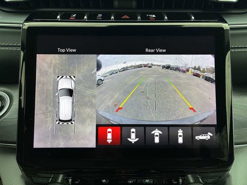 Used 2022 Jeep Grand Cherokee L Overland w/ Advanced Protech Group III image 15