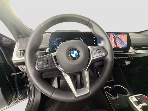 Used 2026 BMW X1 xDrive28i w/ Technology Package AWD/4WD image 11