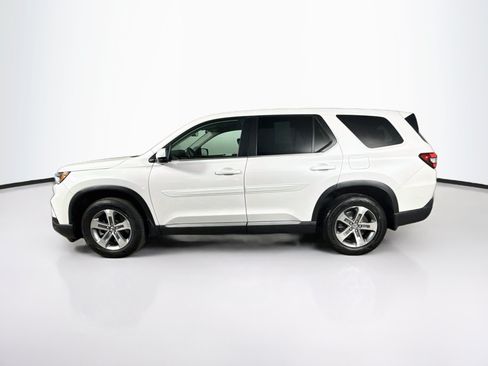 Used 2024 Honda Pilot EX-L image 7