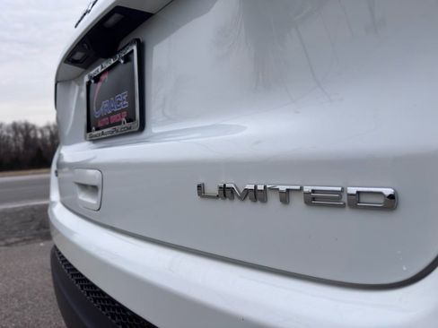 Used 2022 Jeep Compass Limited AWD/4WD image 41