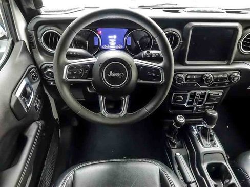 Used 2023 Jeep Wrangler Unlimited Sahara w/ Cold Weather Group AWD/4WD image 12