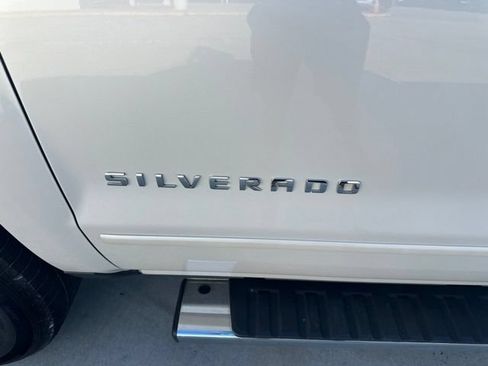 Used 2015 Chevrolet Silverado 1500 LT RWD image 28