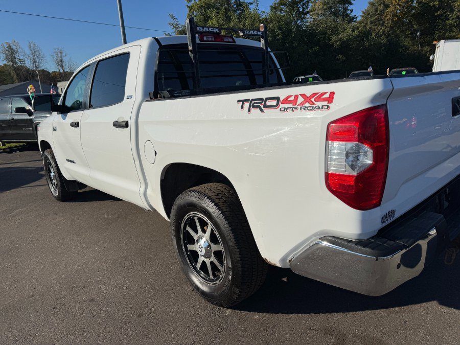 Used 2018 Toyota Tundra SR5 AWD/4WD image 10