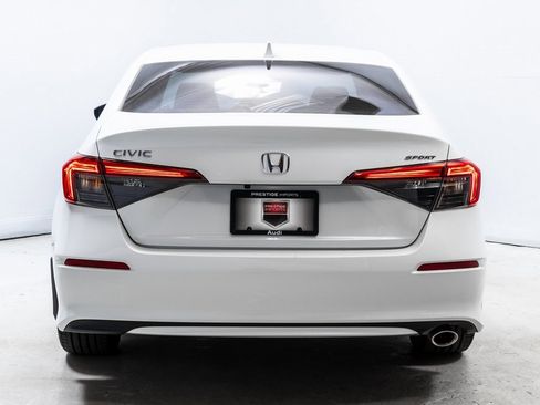 Used 2024 Honda Civic Sport image 6