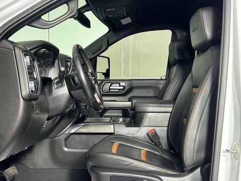 Used 2023 GMC Sierra 3500 AT4 image 30