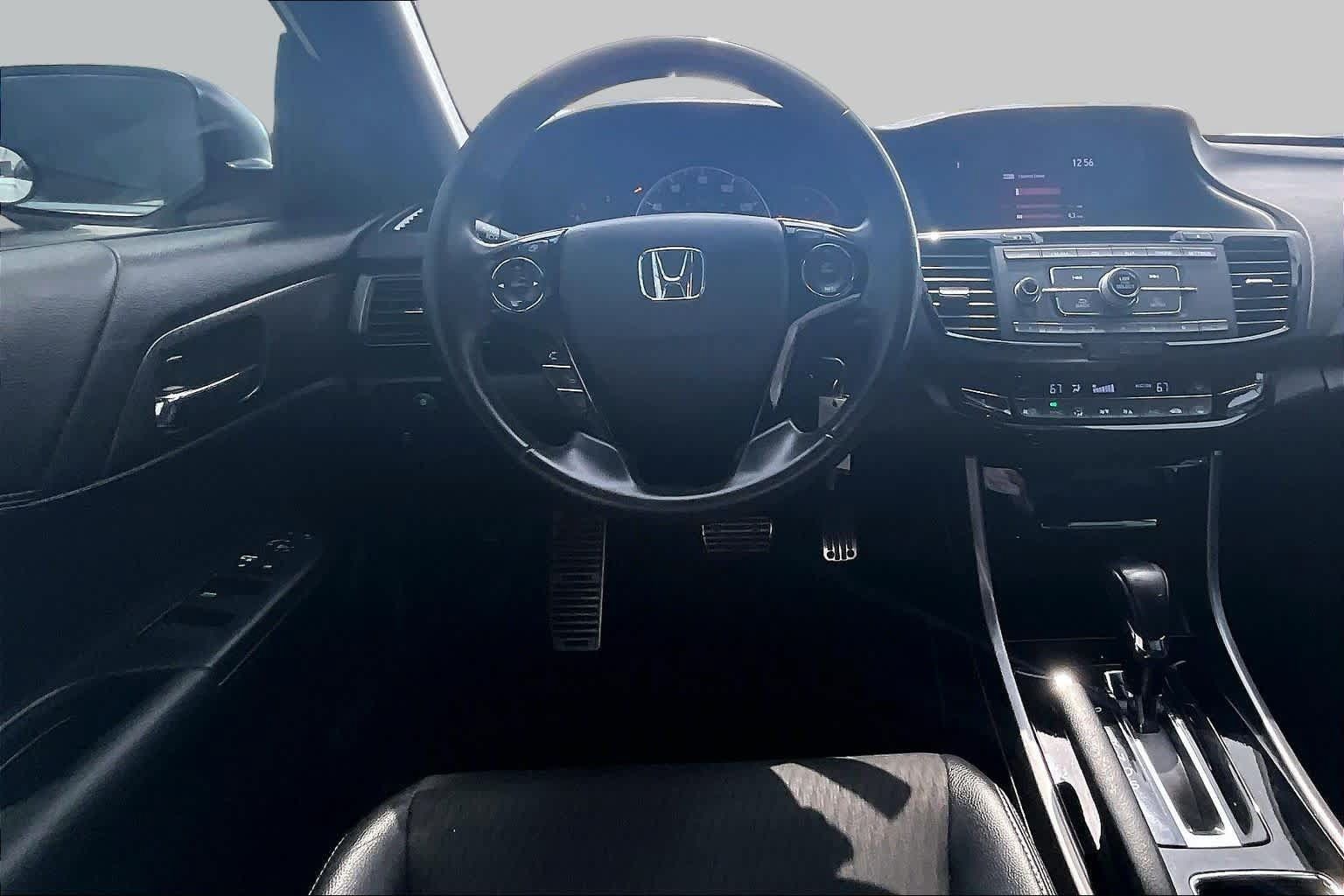 Used 2016 Honda Accord Sport image 6