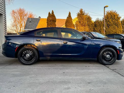 Used 2016 Dodge Charger Police w/ Convenience Group I AWD/4WD image 2
