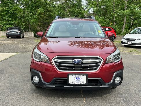 Used 2018 Subaru Outback 2.5i Premium AWD/4WD image 4