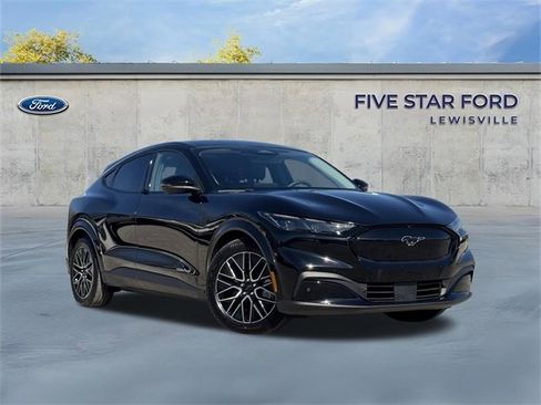 Used 2025 Ford Mustang Mach-E Premium image 1