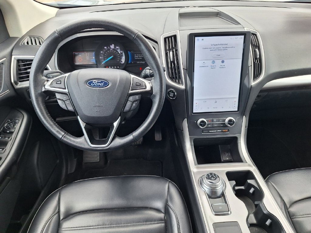 Used 2024 Ford Edge SEL AWD/4WD image 11