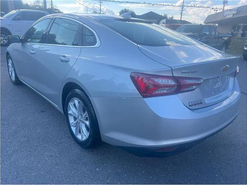 Used 2019 Chevrolet Malibu LT image 4
