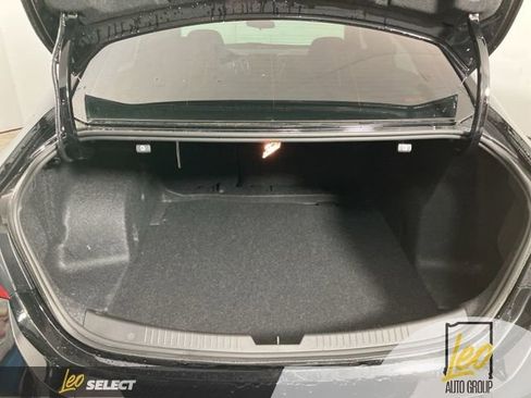 Used 2025 Chevrolet Malibu RS FWD image 21
