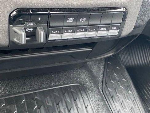 New 2026 RAM 4500 Tradesman w/ Chrome Appearance Group image 20