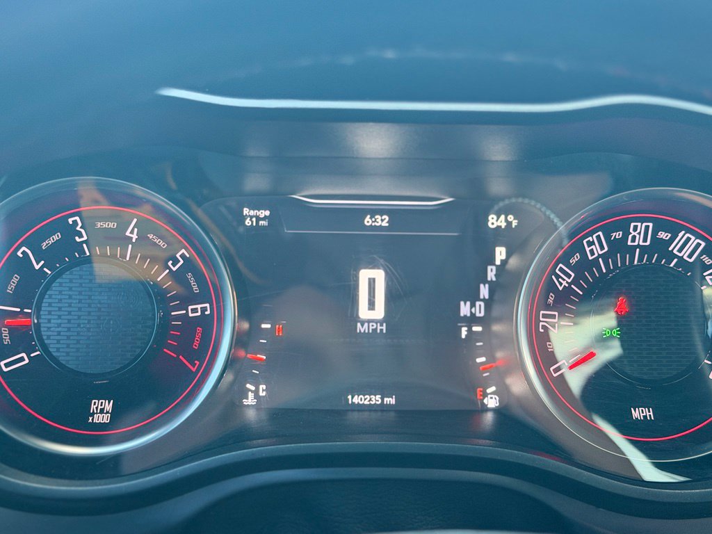Used 2019 Dodge Challenger SXT RWD image 23