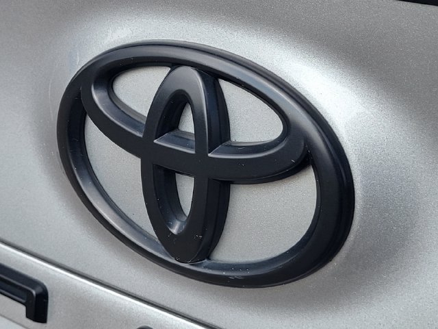 Used 2022 Toyota Camry XSE w/ Navigation Package FWD image 8